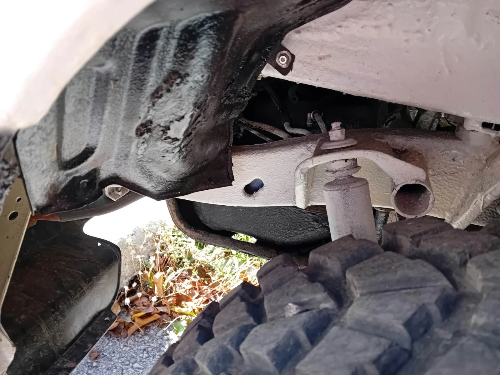 Suzuki Vitara 1.6, снимка 10 - Автомобили и джипове - 56632630