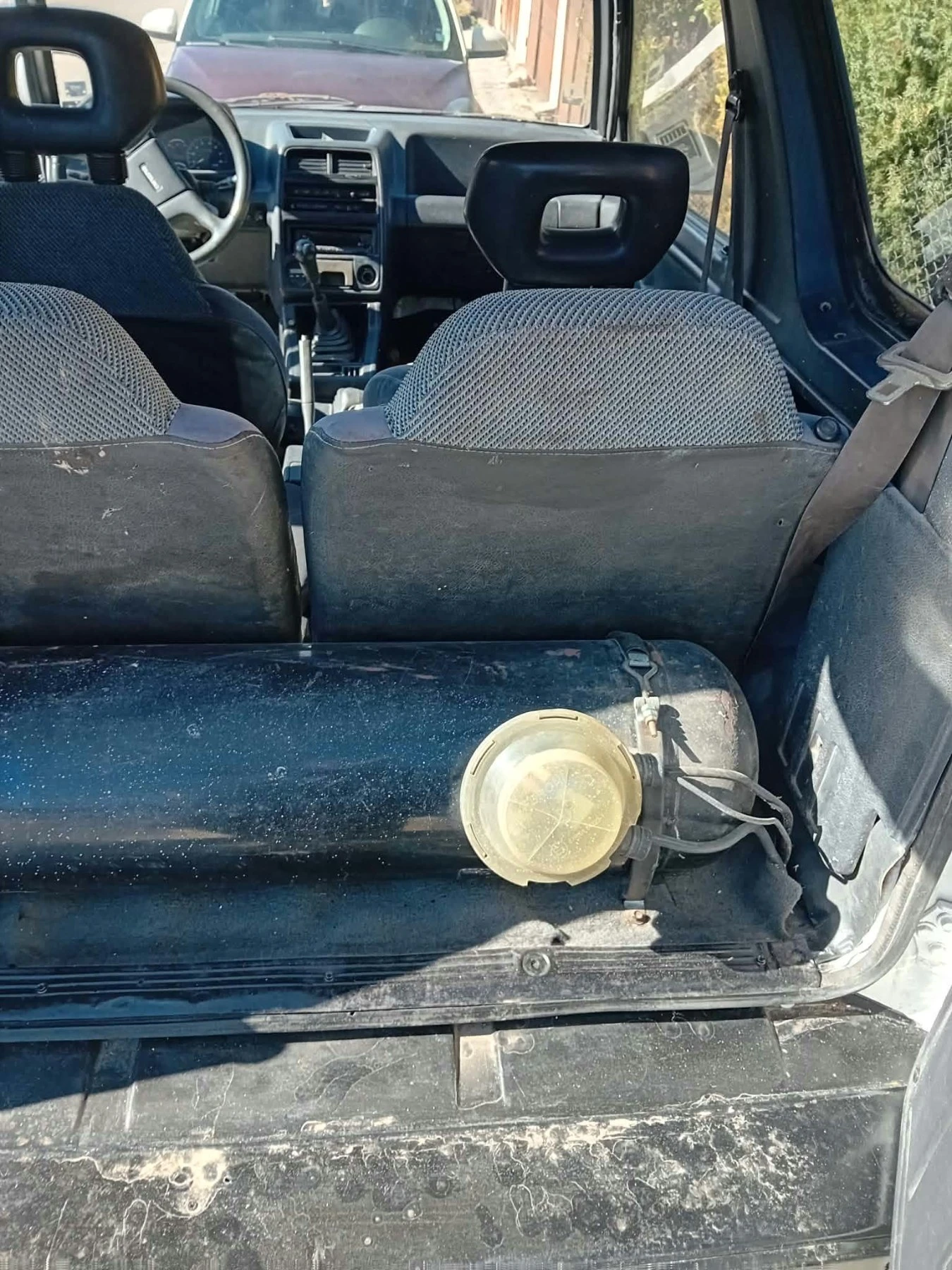 Suzuki Vitara 1.6, снимка 6 - Автомобили и джипове - 56632630