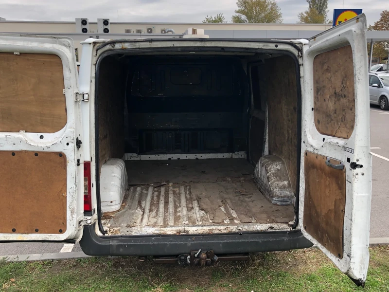 Ford Transit 2.2d евро 4 РЕГИСТРИРАН ОБСЛУЖЕН В ТОП СЪСТОЯНИЕ , снимка 8 - Бусове и автобуси - 53160967