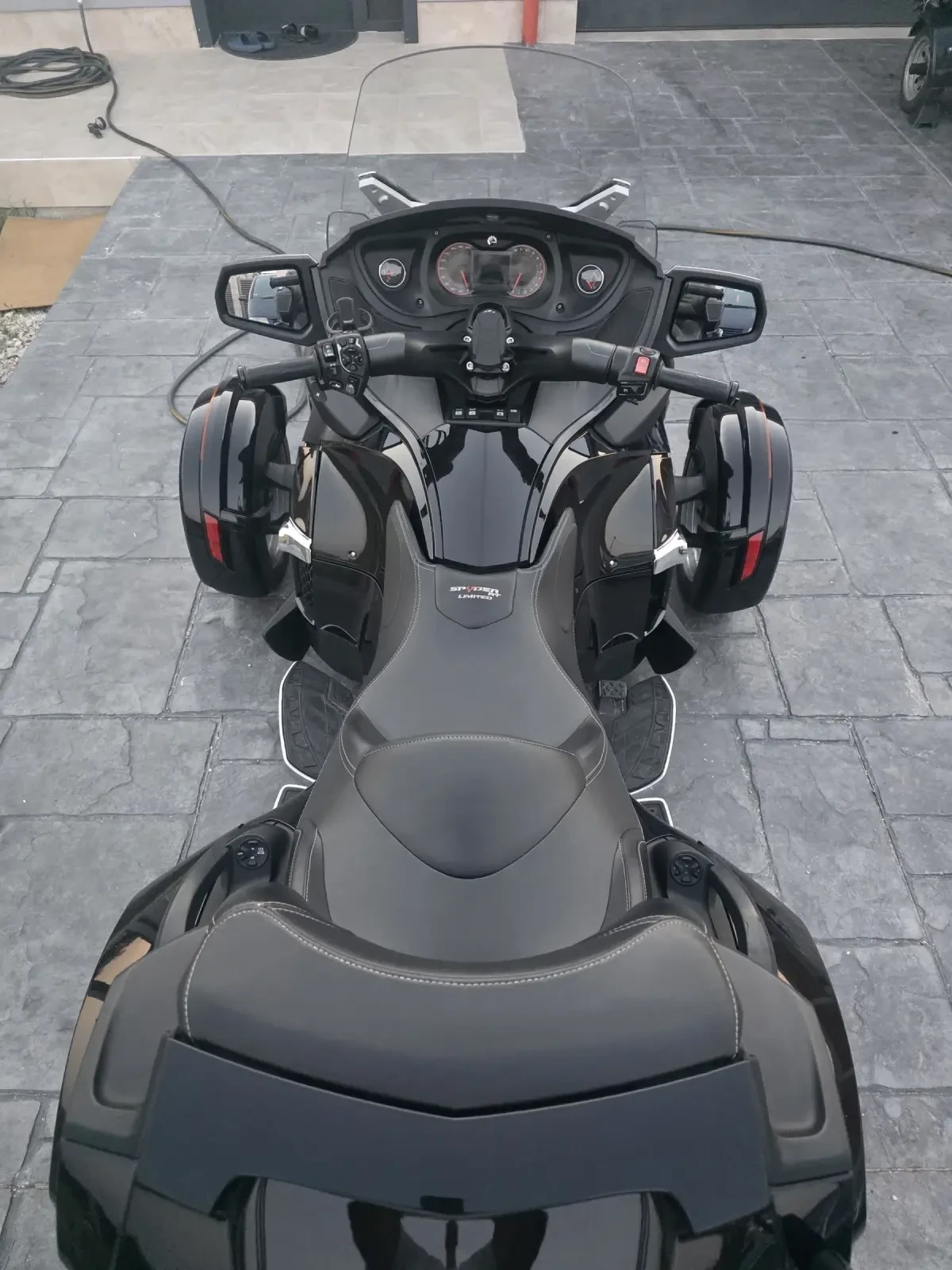 Can-Am Spyder RT-S SE5 Limited - изображение 4