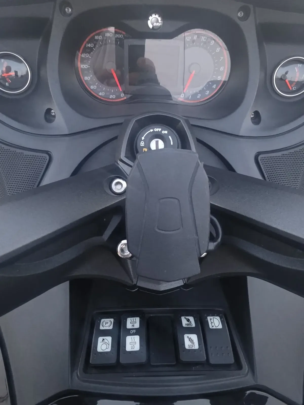 Can-Am Spyder RT-S SE5 Limited - изображение 8