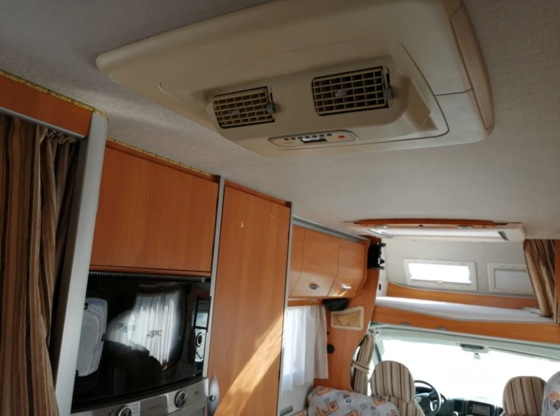 Кемпер Laika, снимка 5 - Каравани и кемпери - 53454193