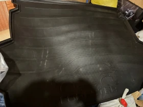 Оригинална стелка за багажник за Субаро Форестър 2025 г.