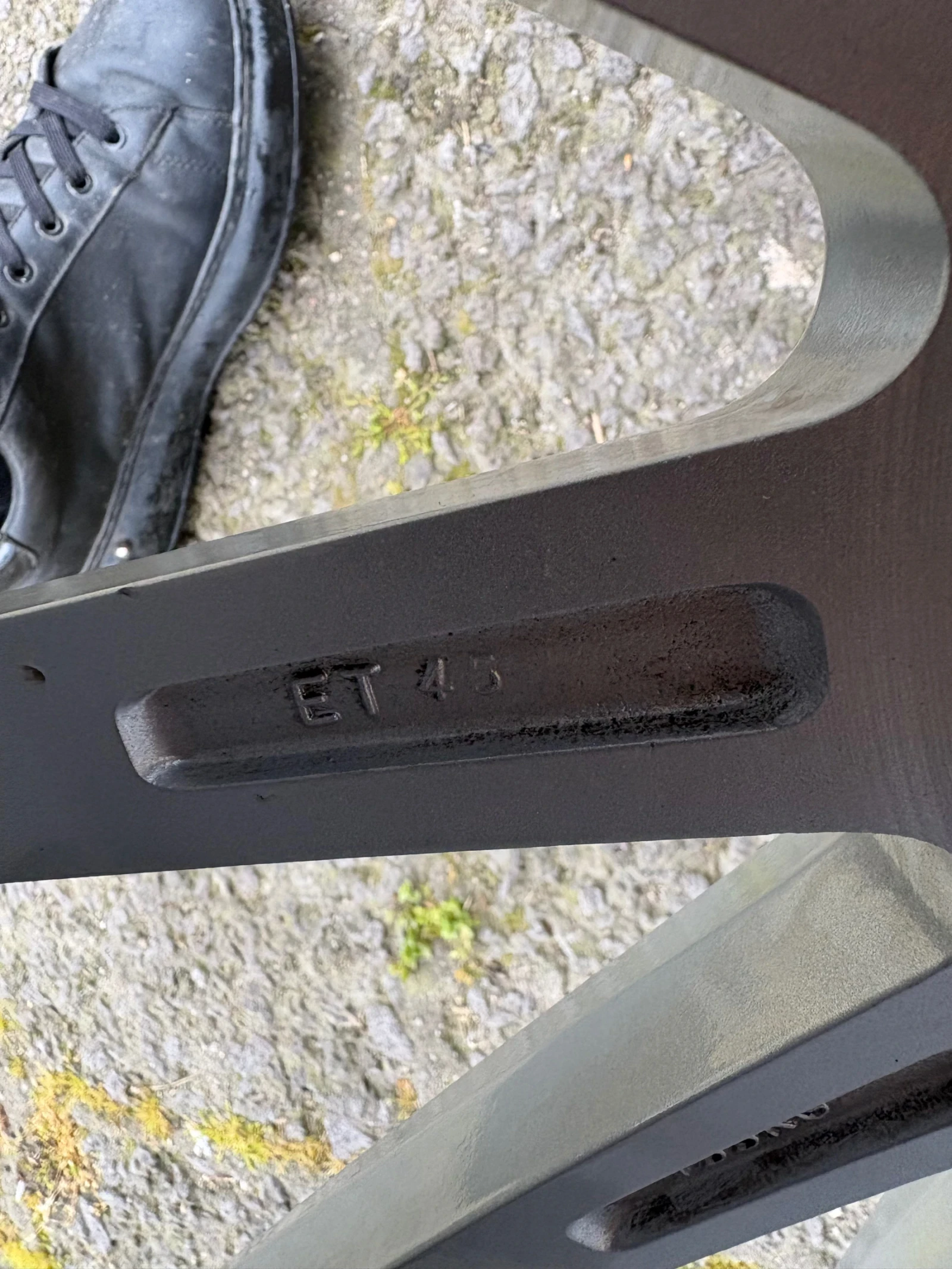 ���� � ������ 285/25R20 �� Audi | Mobile.bg � ����������� 7