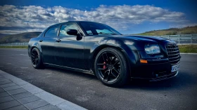 Chrysler 300c SRT8, снимка 2