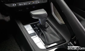 Hyundai Elantra 1.6 Modern, снимка 9
