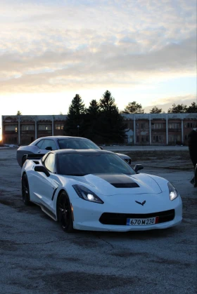 Chevrolet Corvette, снимка 1