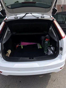 Ford Focus  2, 0 Titanium  | Mobile.bg    12