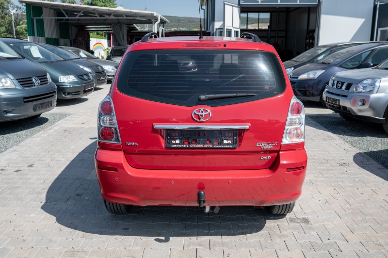 Toyota Corolla verso 2.2* 136кс* 2008г, снимка 7 - Автомобили и джипове - 46364691