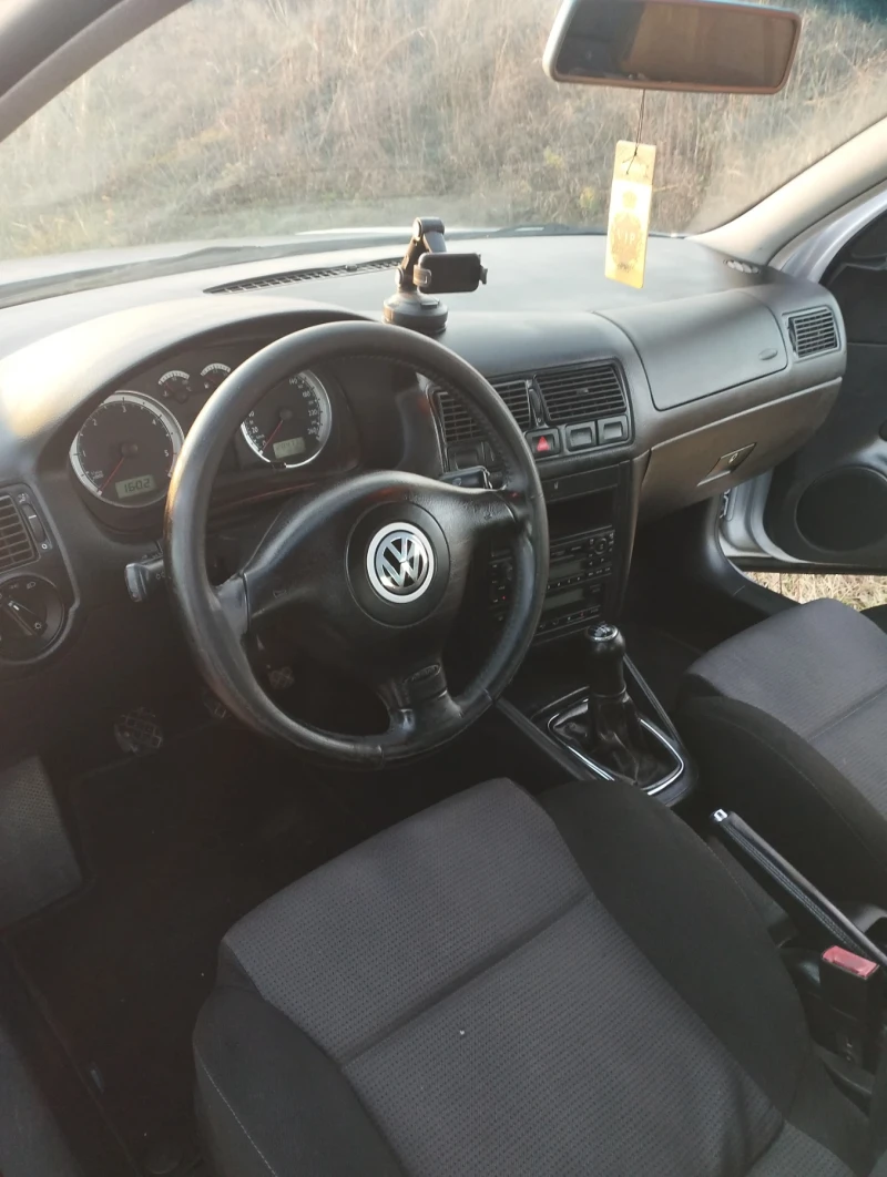 VW Golf TDI 1.9 101 hp, снимка 9 - Автомобили и джипове - 48311778