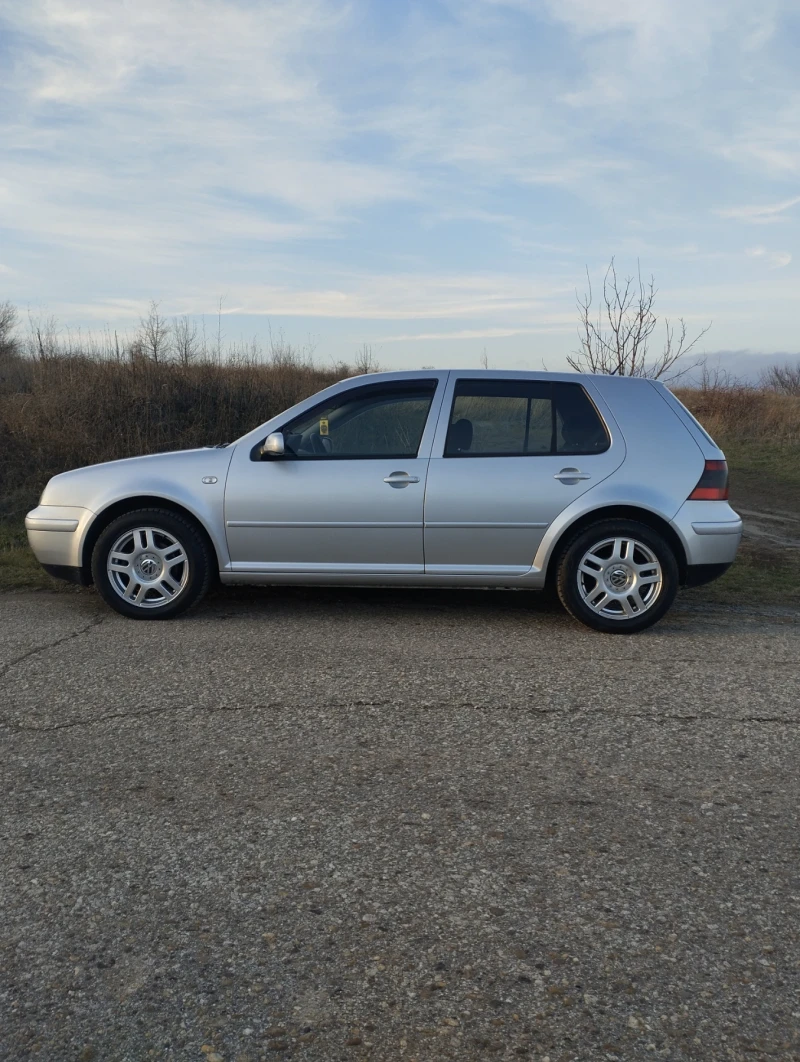 VW Golf TDI 1.9 101 hp, снимка 2 - Автомобили и джипове - 48311778