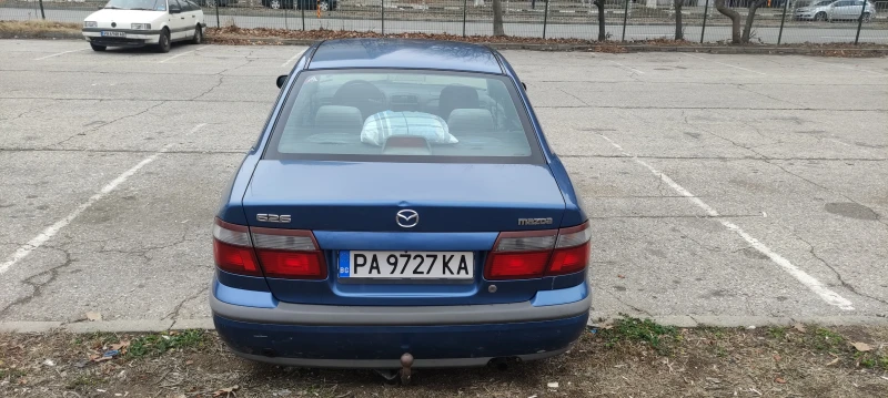 Mazda 323, снимка 5 - Автомобили и джипове - 48353048