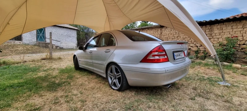 Mercedes-Benz C 350, снимка 5 - Автомобили и джипове - 48591249