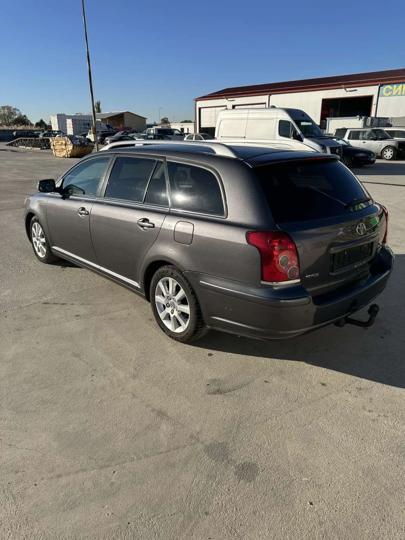 Toyota Avensis D4D, снимка 3 - Автомобили и джипове - 48718017