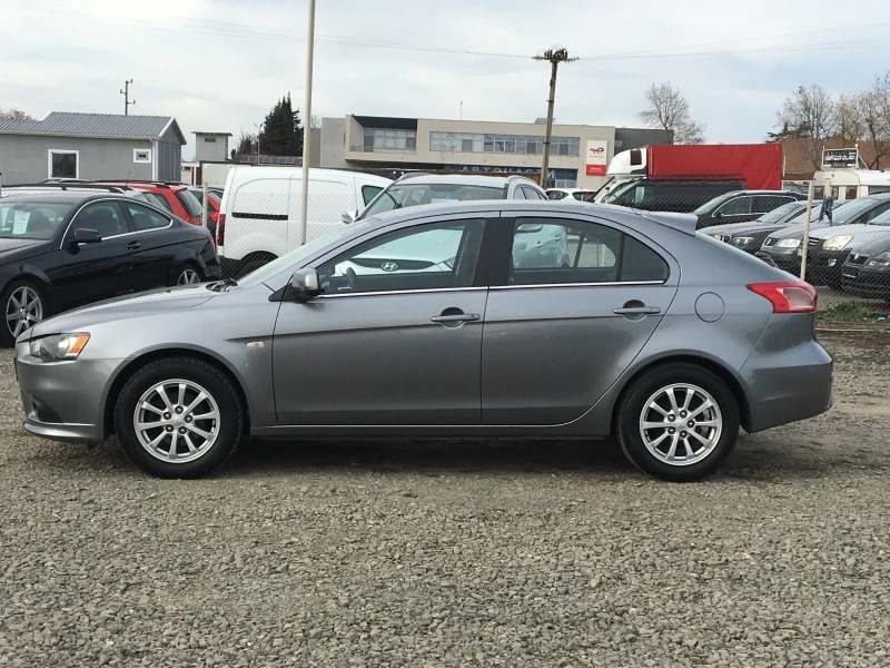 Mitsubishi Lancer 1.8i Automat Швейцария, снимка 7 - Автомобили и джипове - 48895556