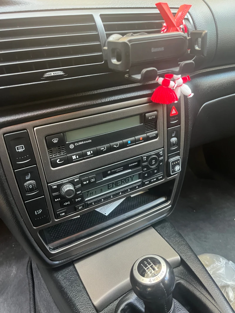 VW Passat 2.8, снимка 9 - Автомобили и джипове - 52335421