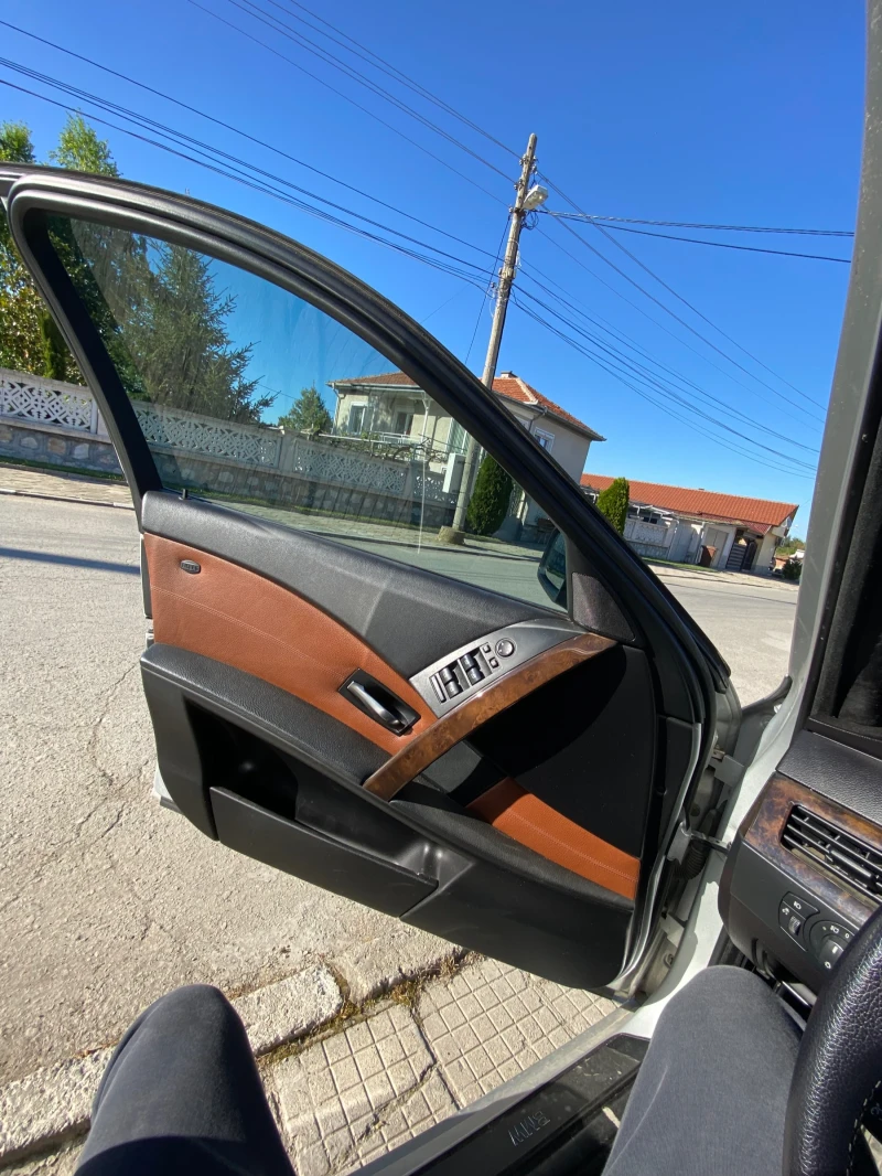 BMW 530, снимка 6 - Автомобили и джипове - 51390301