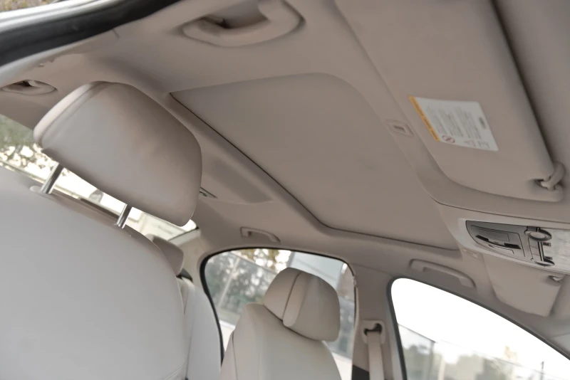 BMW 530 M5/COMFORT/AKRAPOVIC/19, снимка 15 - Автомобили и джипове - 51684536