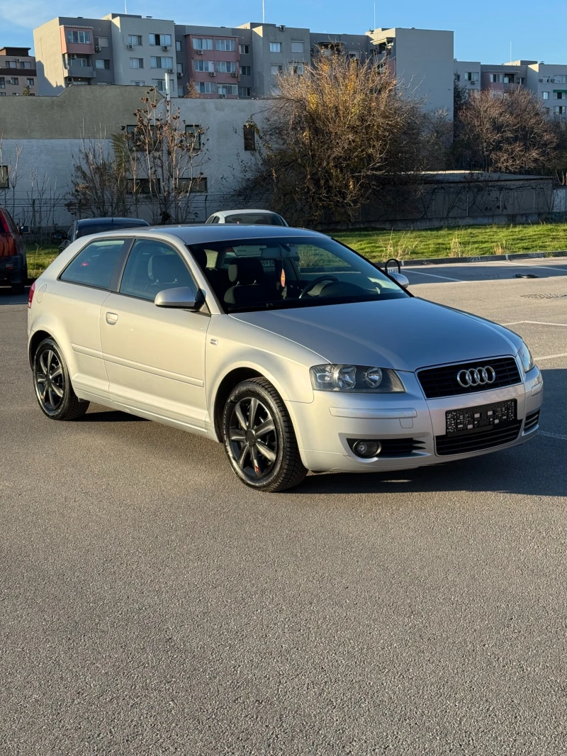 Audi A3 8P 1.6i 102, снимка 2 - Автомобили и джипове - 52528156