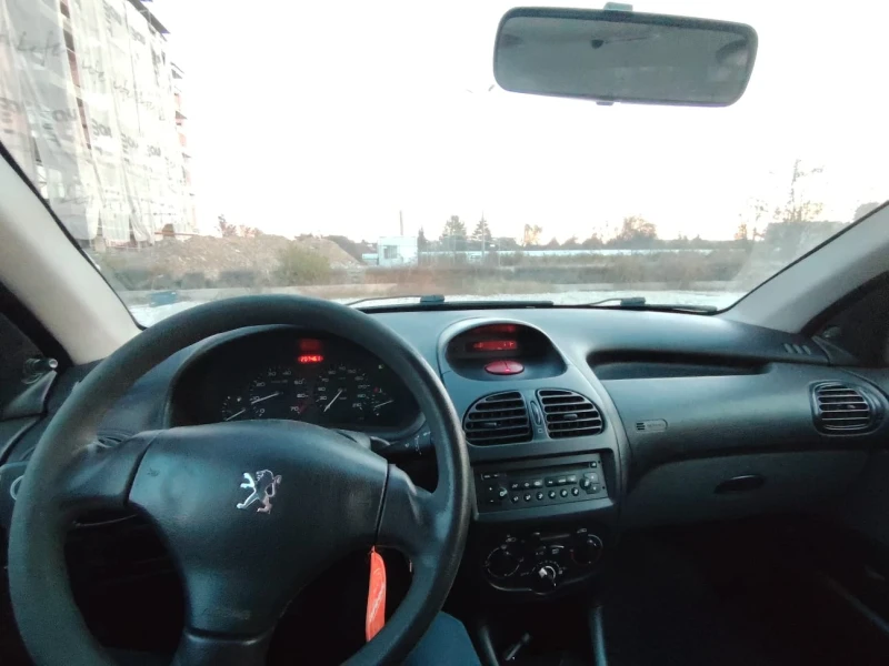 Peugeot 206, снимка 5 - Автомобили и джипове - 52662194