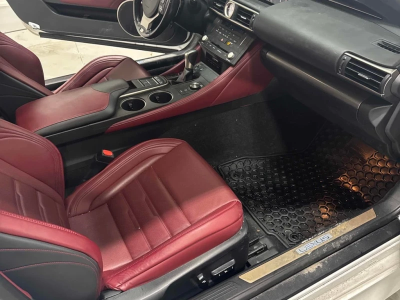 Lexus RC 350 2dr Cpe AWD  CARFAX, снимка 13 - Автомобили и джипове - 53043455