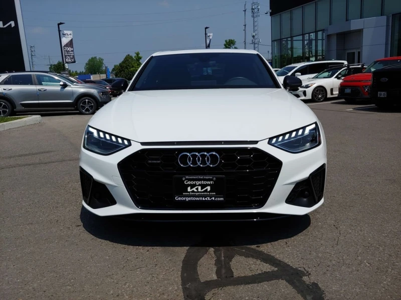 Audi A4 * quattro Premium Plus * CARFAX * ЦЕНА ДО БГ, снимка 2 - Автомобили и джипове - 53405090