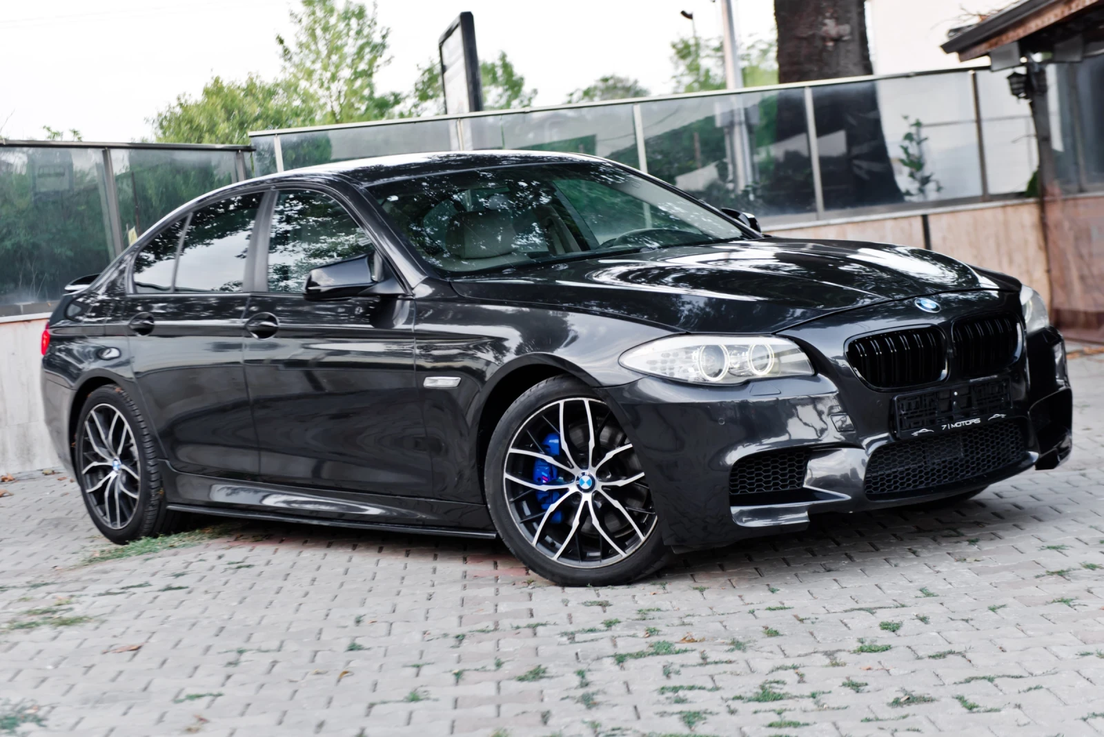 BMW 530 M5/COMFORT/AKRAPOVIC/19, снимка 1