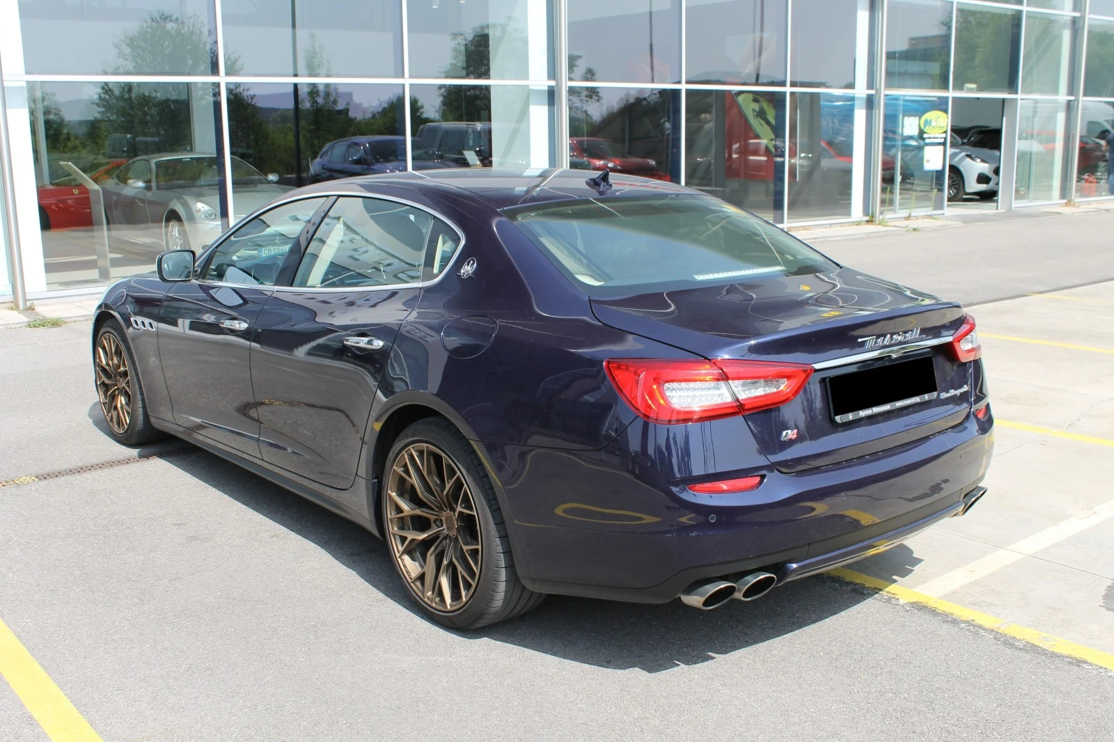 Maserati Quattroporte 3.0 BT V6 4WD 410 HP - изображение 7