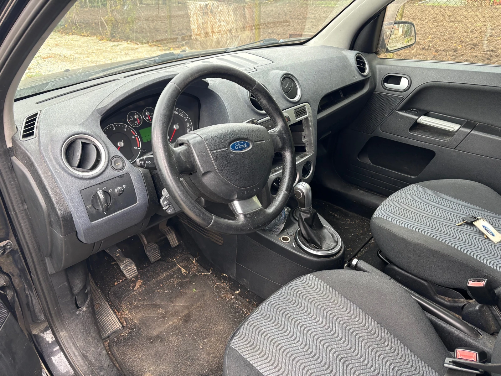 Ford Fusion 1.4d  - изображение 5