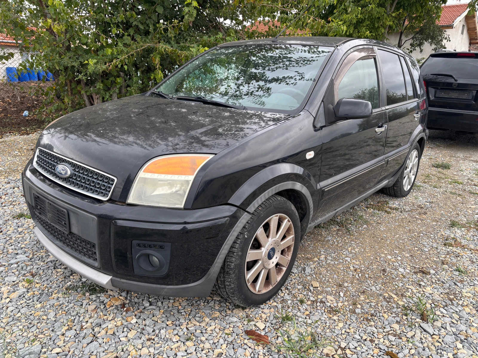 Ford Fusion 1.4d  - [1] 