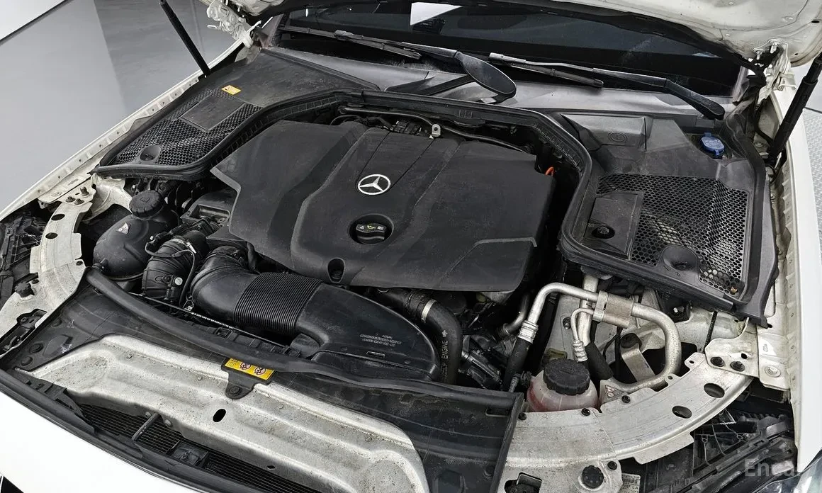 Mercedes-Benz C 220 C-Class W205 C220 d Avantgarde - изображение 6