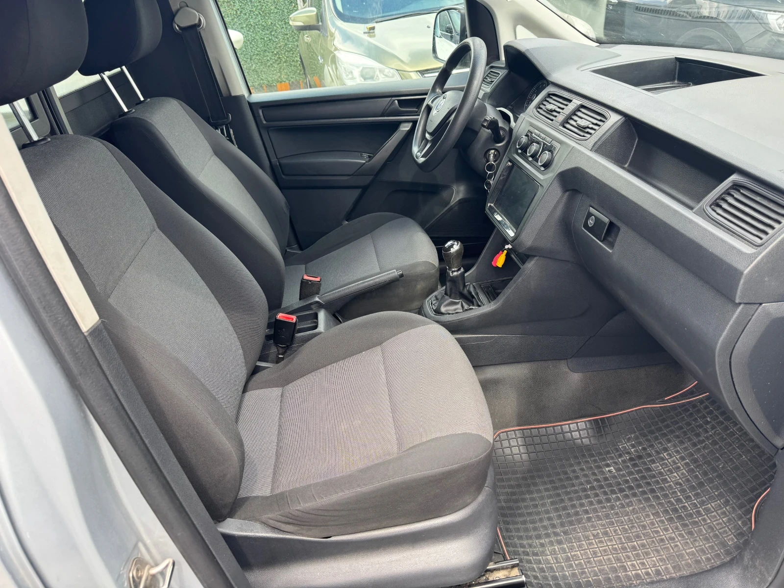 VW Caddy 1+ 1м* 1.4T CNG 110hp* KLIMA* 2016г* NAVI* евро 6в - изображение 10