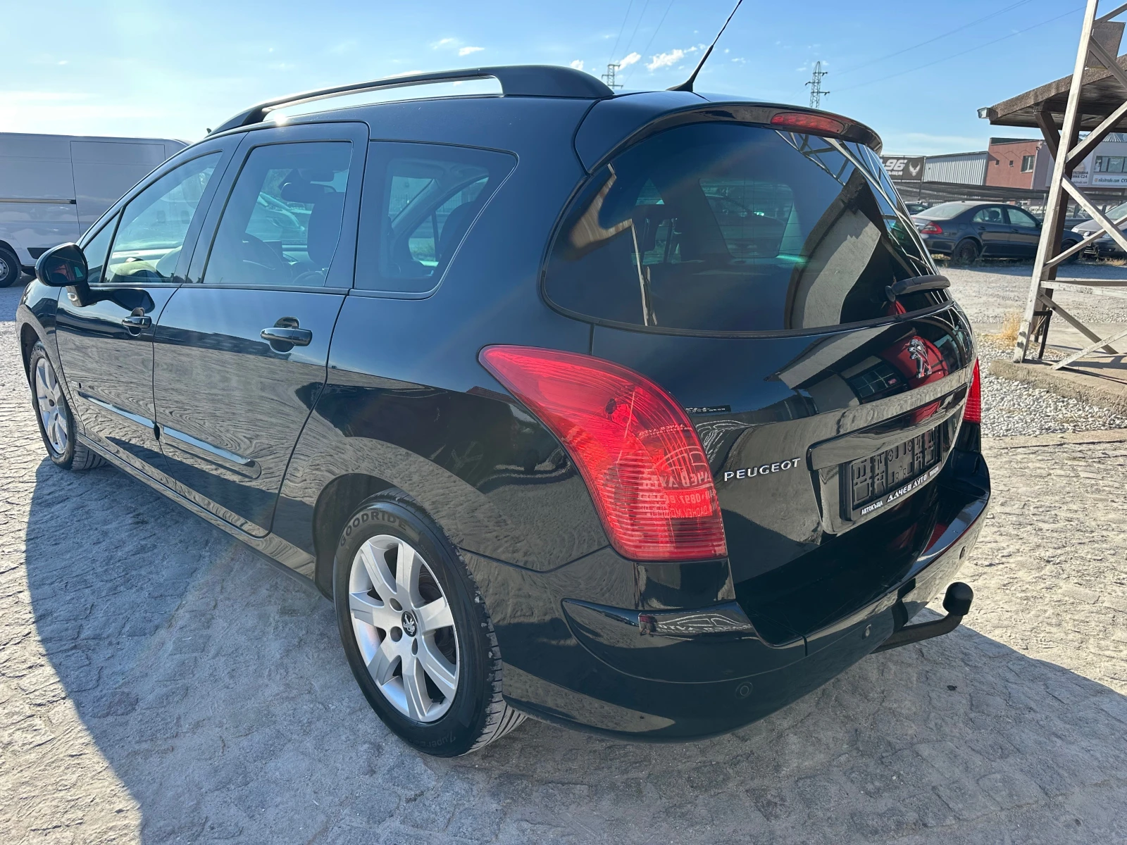 Peugeot 308 2.0 HDI#NAVI#LED#CRUISE#EURO5#РЕАЛНИ КИЛОМЕТРИ - изображение 6