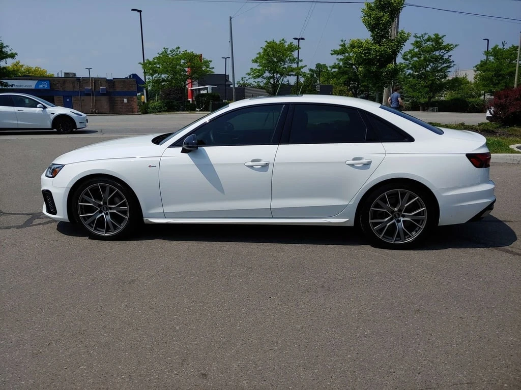 Audi A4 * quattro Premium Plus * CARFAX * ЦЕНА ДО БГ - изображение 4