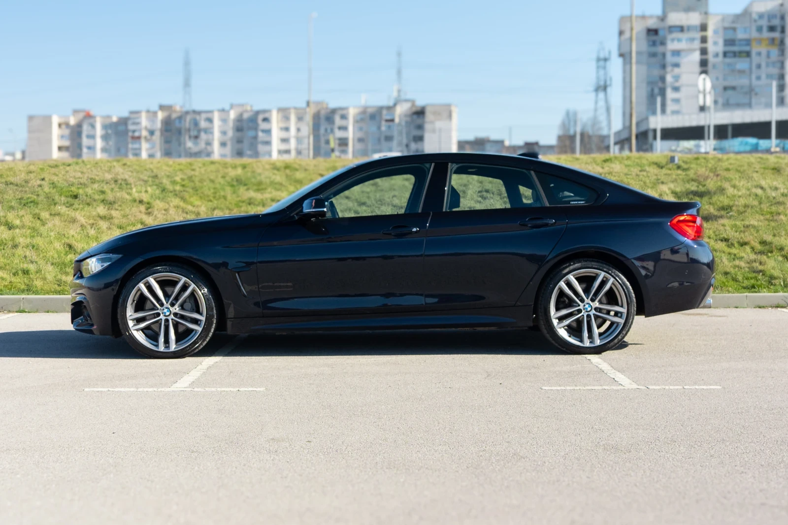BMW 440 xDrive GranCoupe/M-Sport/Harman Kardon/HUD, снимка 6 - Автомобили и джипове - 53860369