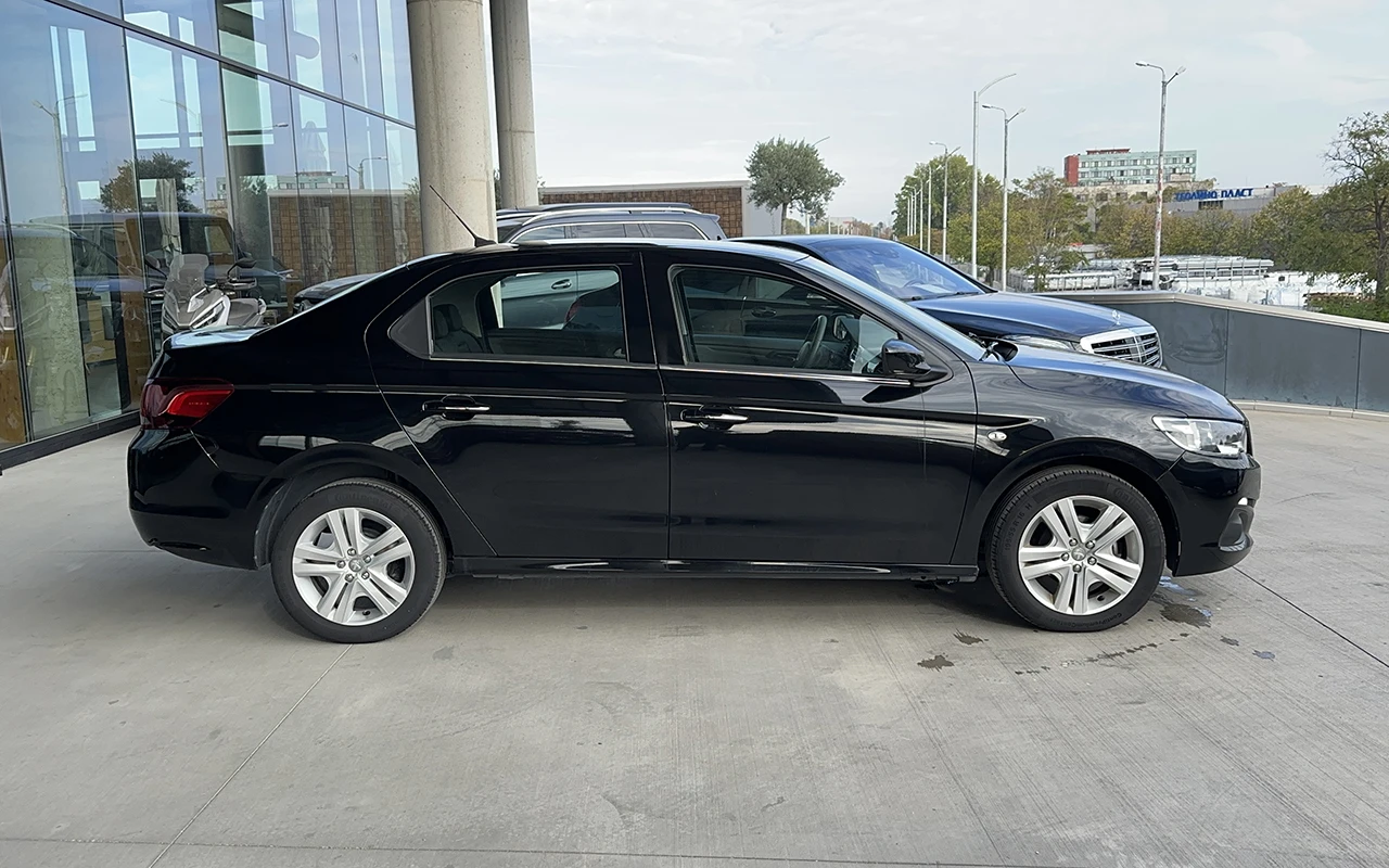 Peugeot 301 1.5 BlueHDi, снимка 3 - Автомобили и джипове - 53875737