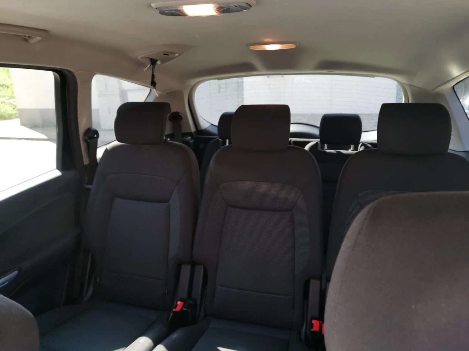 Ford S-Max 2.0 TDI 140ps 7 �����  | Mobile.bg � ����������� 10