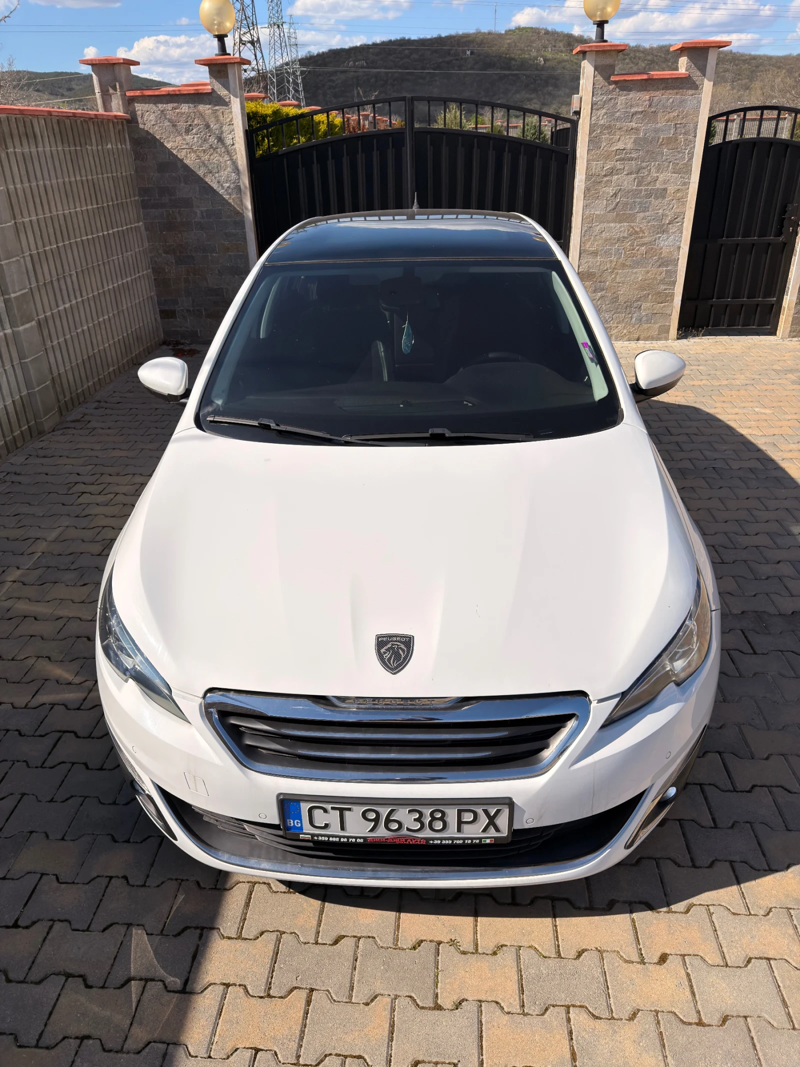 Peugeot 308 1.6 hdi Allure, снимка 10 - Автомобили и джипове - 54138217