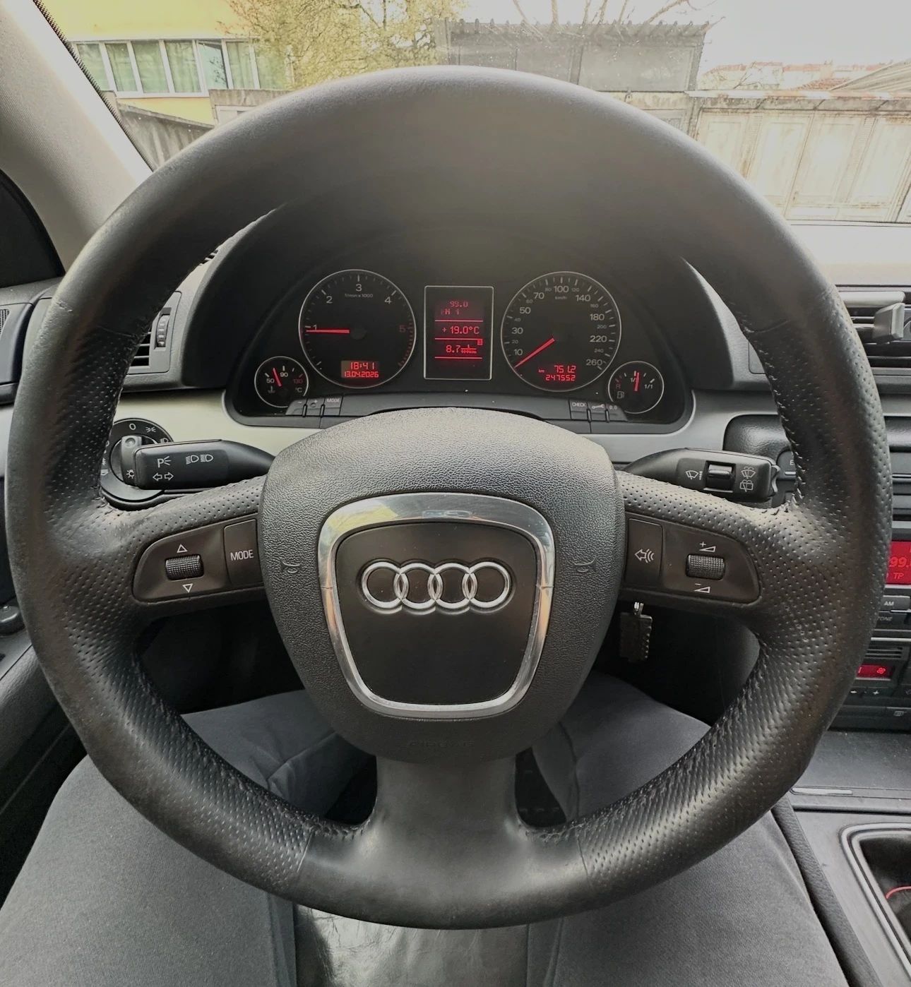 Audi A4, снимка 12 - Автомобили и джипове - 54190431