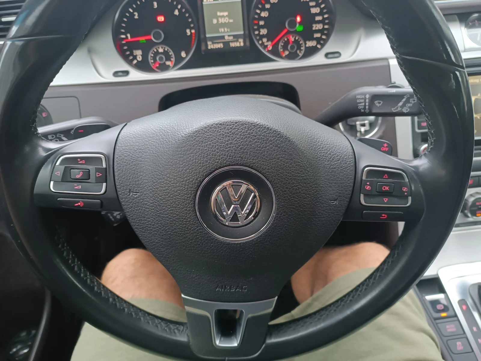 VW Passat 7, снимка 6 - Автомобили и джипове - 54246593