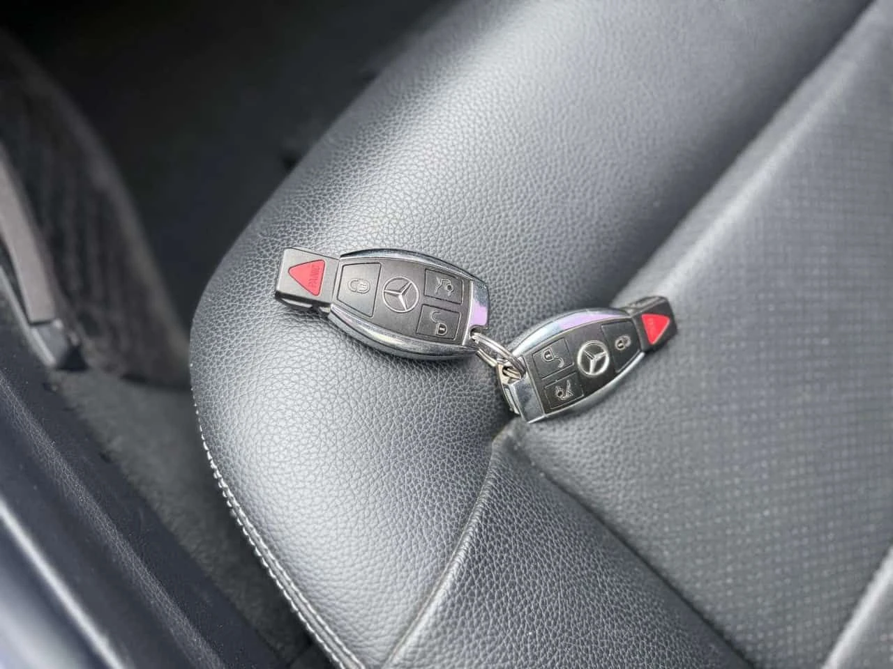 Mercedes-Benz E 250 DIESEL * AMG Line * ��������� ���� �� �� * CARFAX  | Mobile.bg � ����������� 15