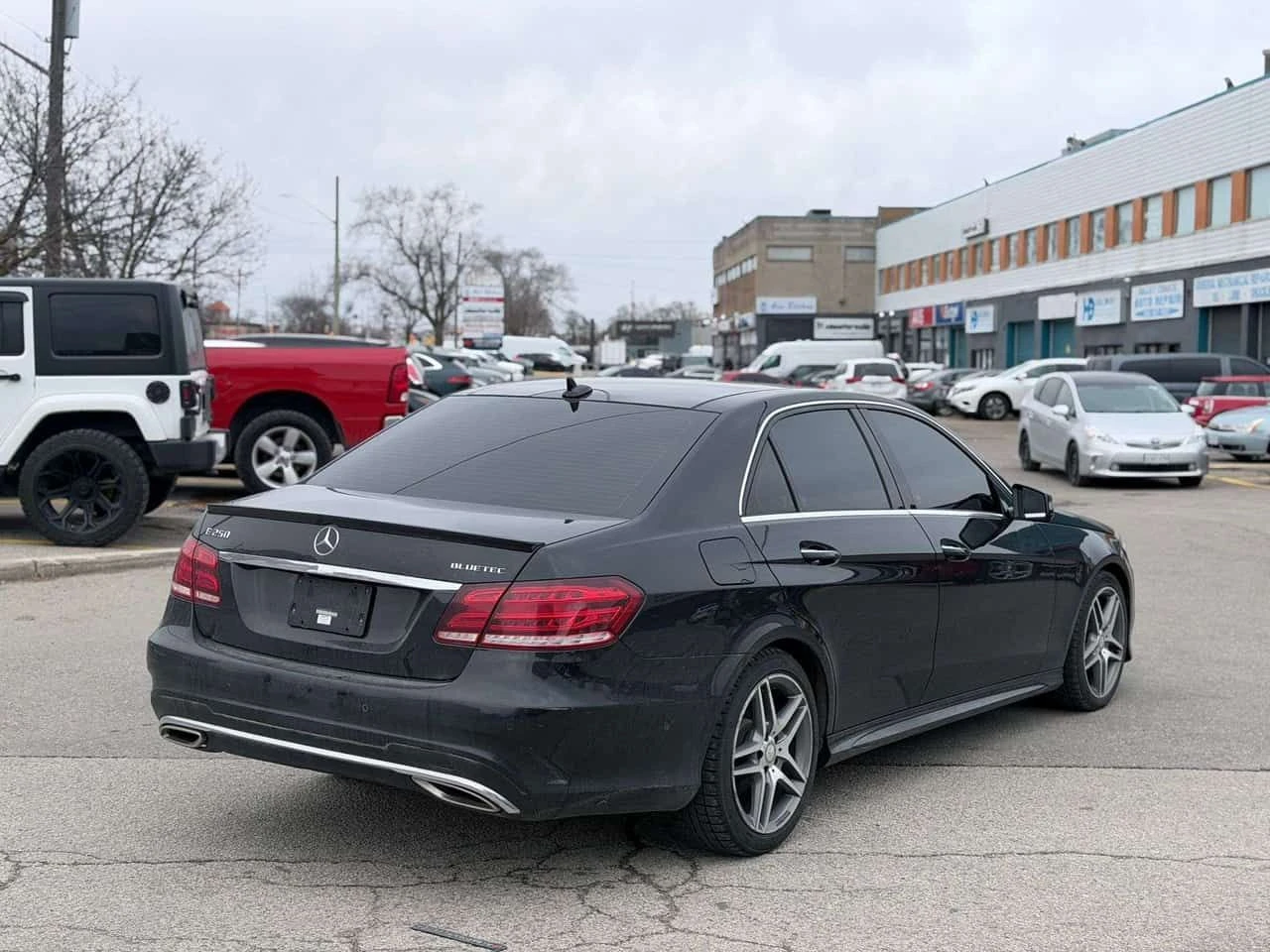 Mercedes-Benz E 250 DIESEL * AMG Line * ��������� ���� �� �� * CARFAX  | Mobile.bg � ����������� 6