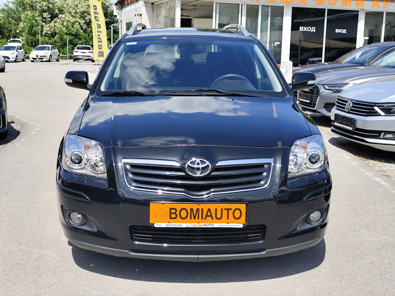 Toyota Avensis 2.0D-4D* Klimatronik* , снимка 2 - Автомобили и джипове - 54668707