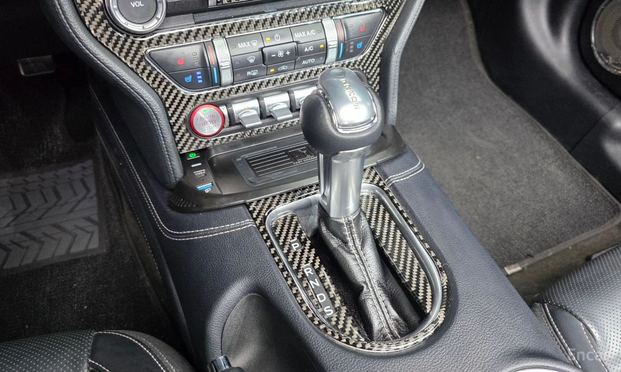 Ford Mustang 5.0 GT* FACE* ПОДГРЕВ* ОБДУХВАНЕ* NAVI* КОЖА* , снимка 13 - Автомобили и джипове - 54884102