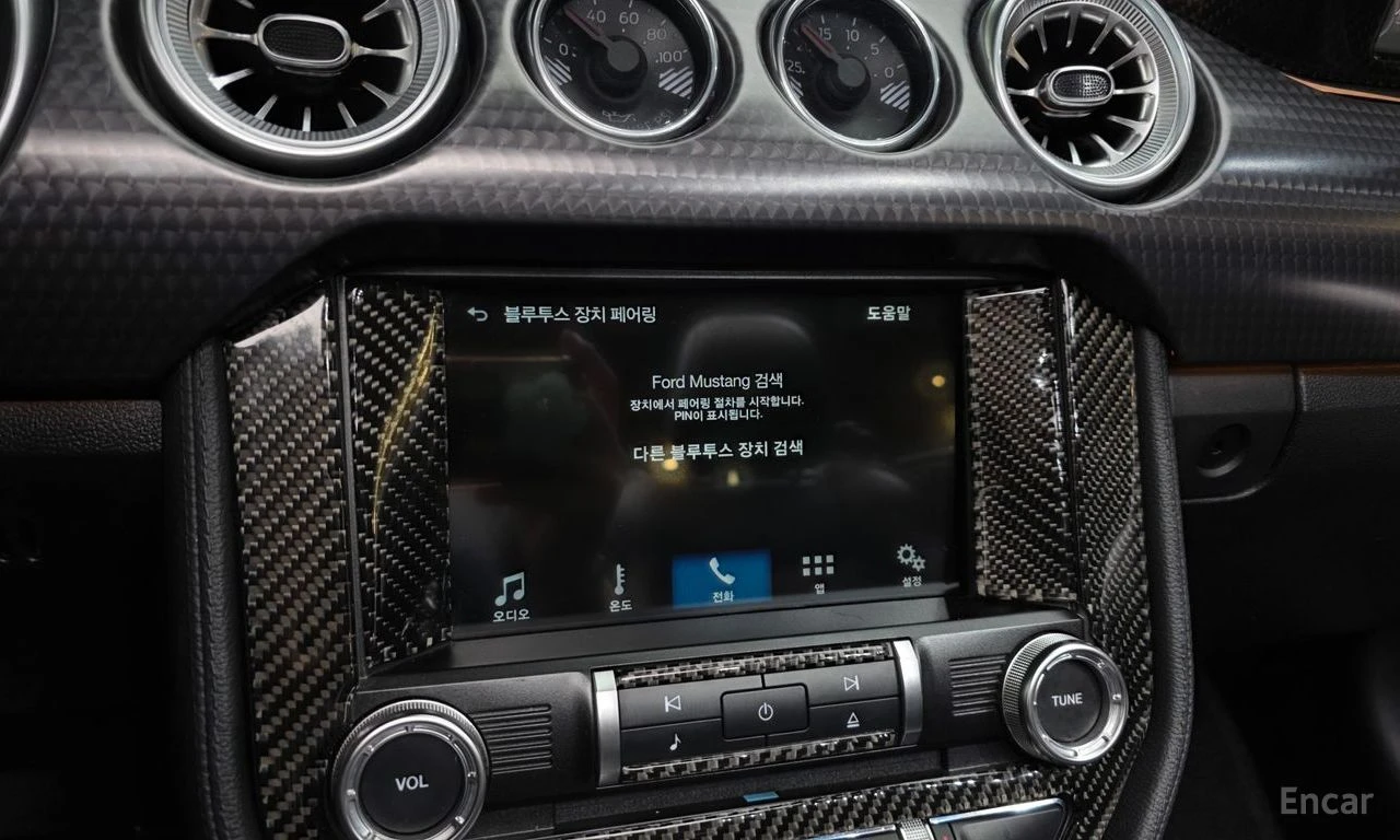Ford Mustang 5.0 GT* FACE* ПОДГРЕВ* ОБДУХВАНЕ* NAVI* КОЖА* , снимка 12 - Автомобили и джипове - 54884102