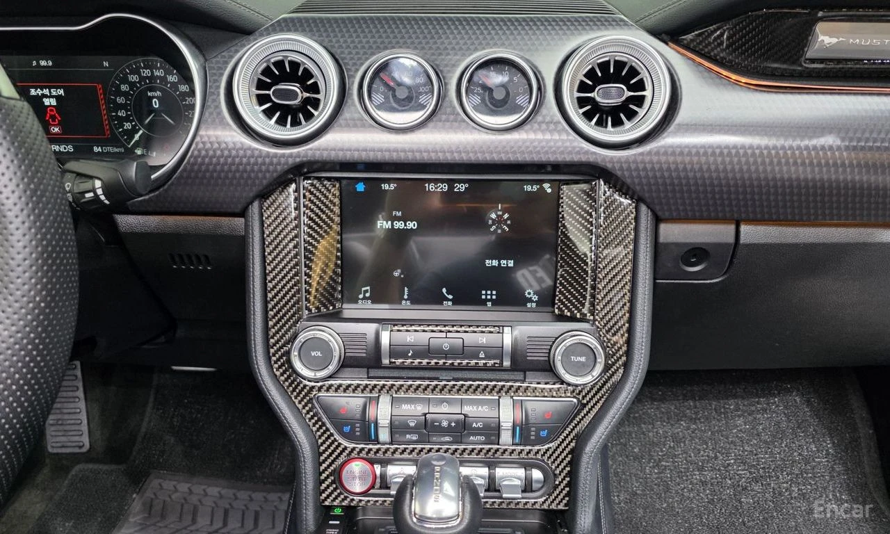 Ford Mustang 5.0 GT* FACE* ПОДГРЕВ* ОБДУХВАНЕ* NAVI* КОЖА* , снимка 11 - Автомобили и джипове - 54884102