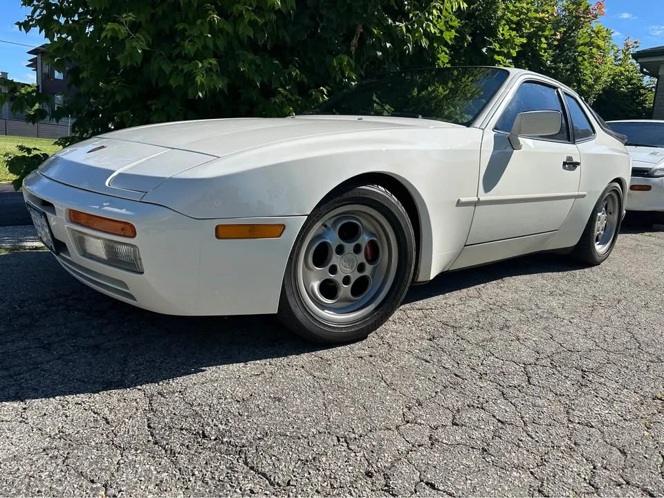 Porsche 944 TURBO * AвтоКредит * (ЦЕНА ДО БГ), снимка 3 - Автомобили и джипове - 55184134