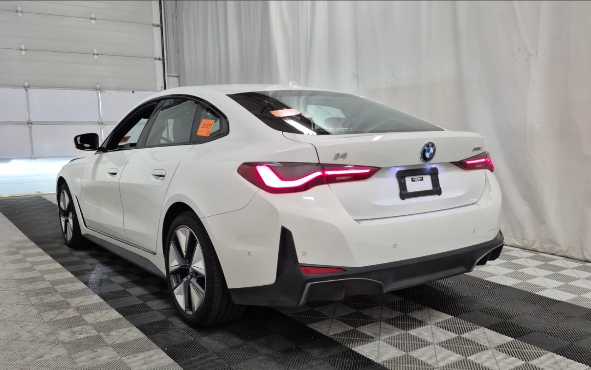BMW i4 EDRIVE40* HUD* 50k km* БЕЗ ЩЕТИ* 1 собственик, снимка 6 - Автомобили и джипове - 55347383