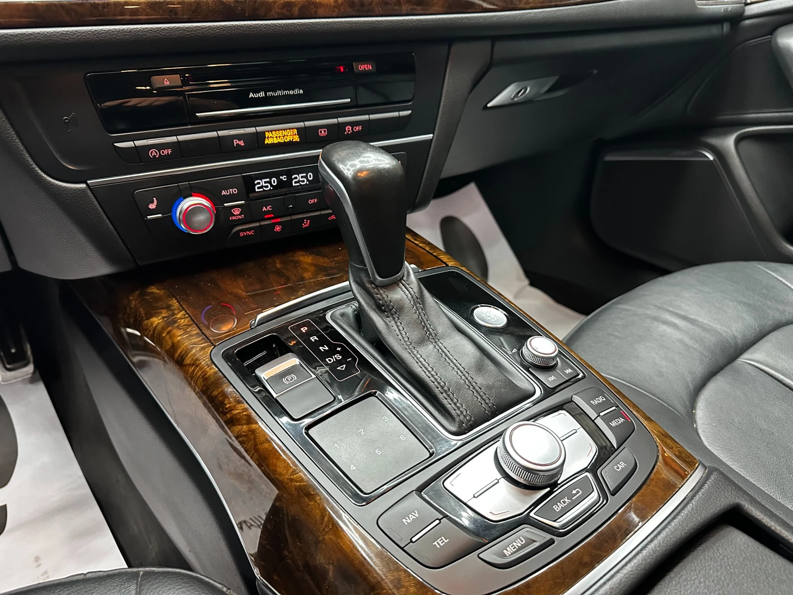 Audi A6 3.0i 333 к.с. , снимка 14 - Автомобили и джипове - 55483513