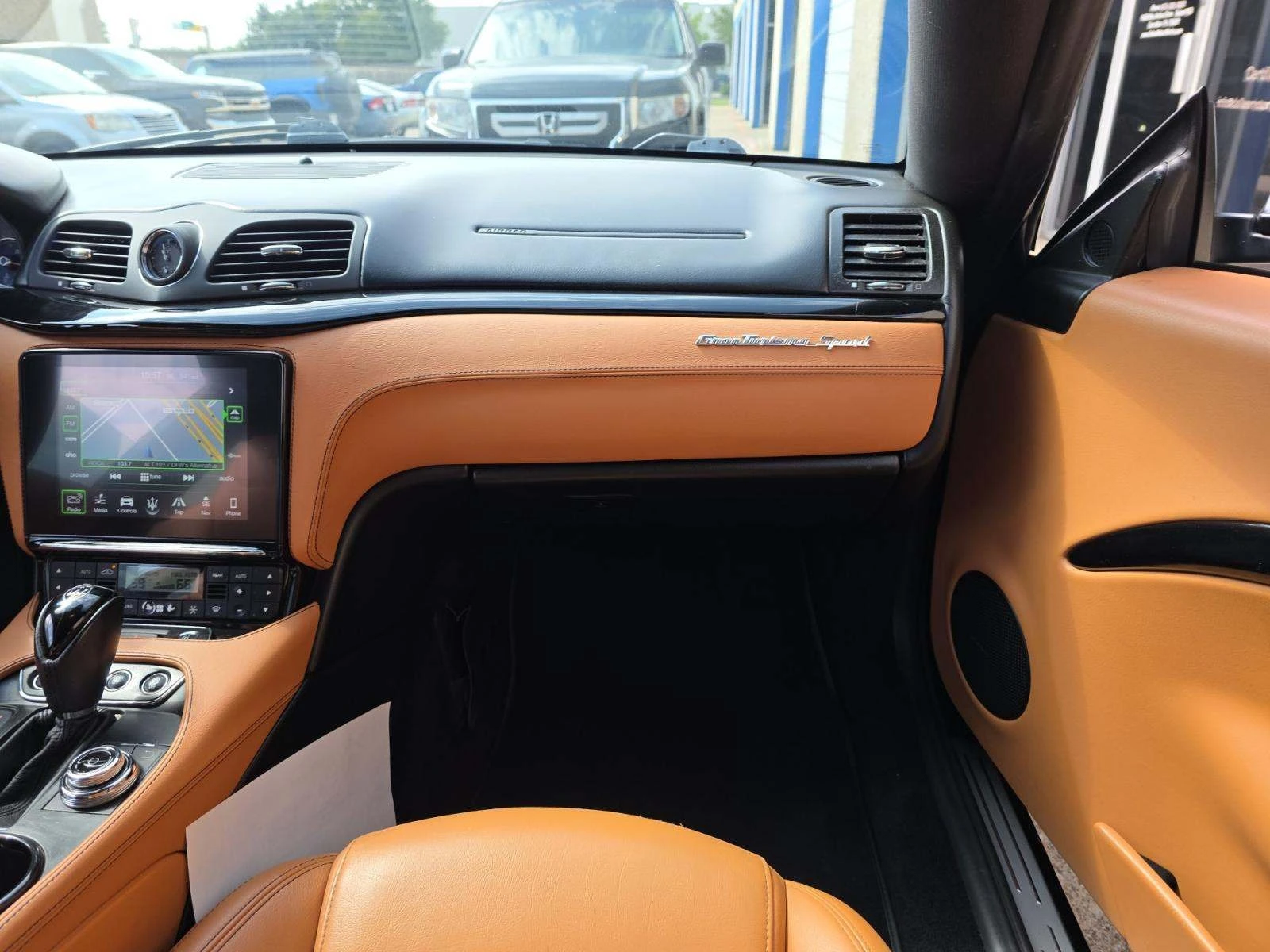 Maserati GranTurismo Sport Coupe, снимка 10 - Автомобили и джипове - 55907587